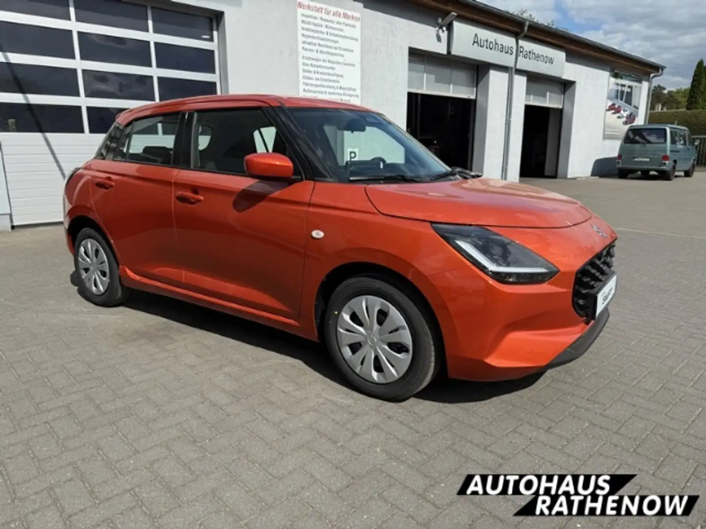 Suzuki Swift 1.2 Dualjet Hybrid Club* Klima LED PDC hinten u.v. Orange - 2