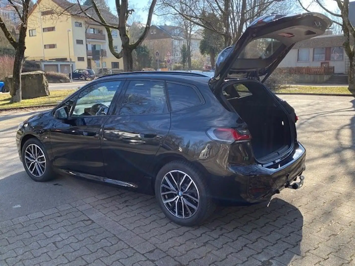 BMW 230 230e xDrive Active Tourer Aut. Noir - 1
