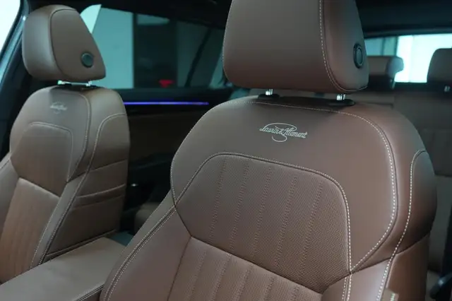Skoda Superb view 11