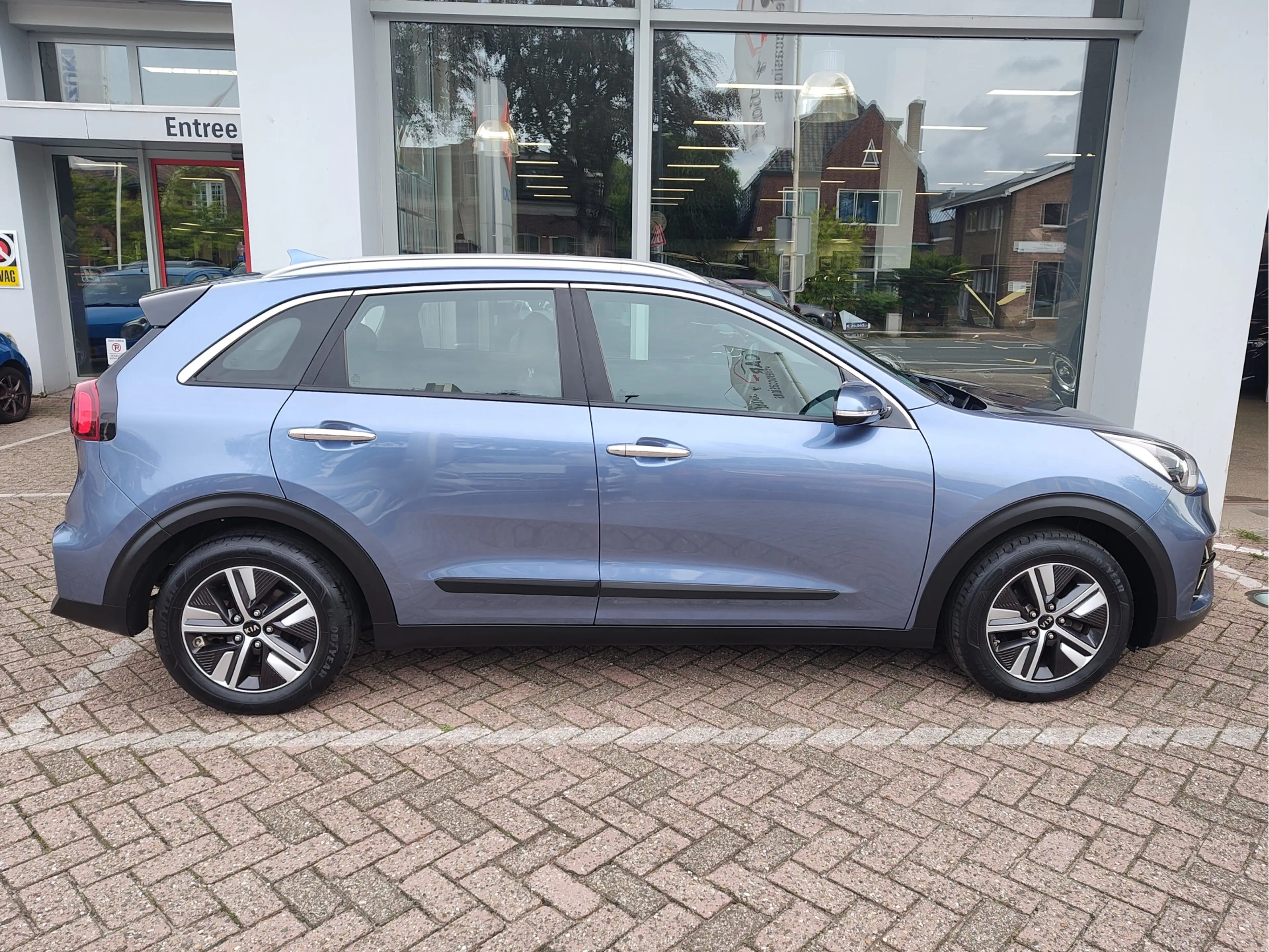 Kia Niro 1.6 GDi HYBRID DYNAMIC LINE Navi | Clima | Adaptiv — photo 6