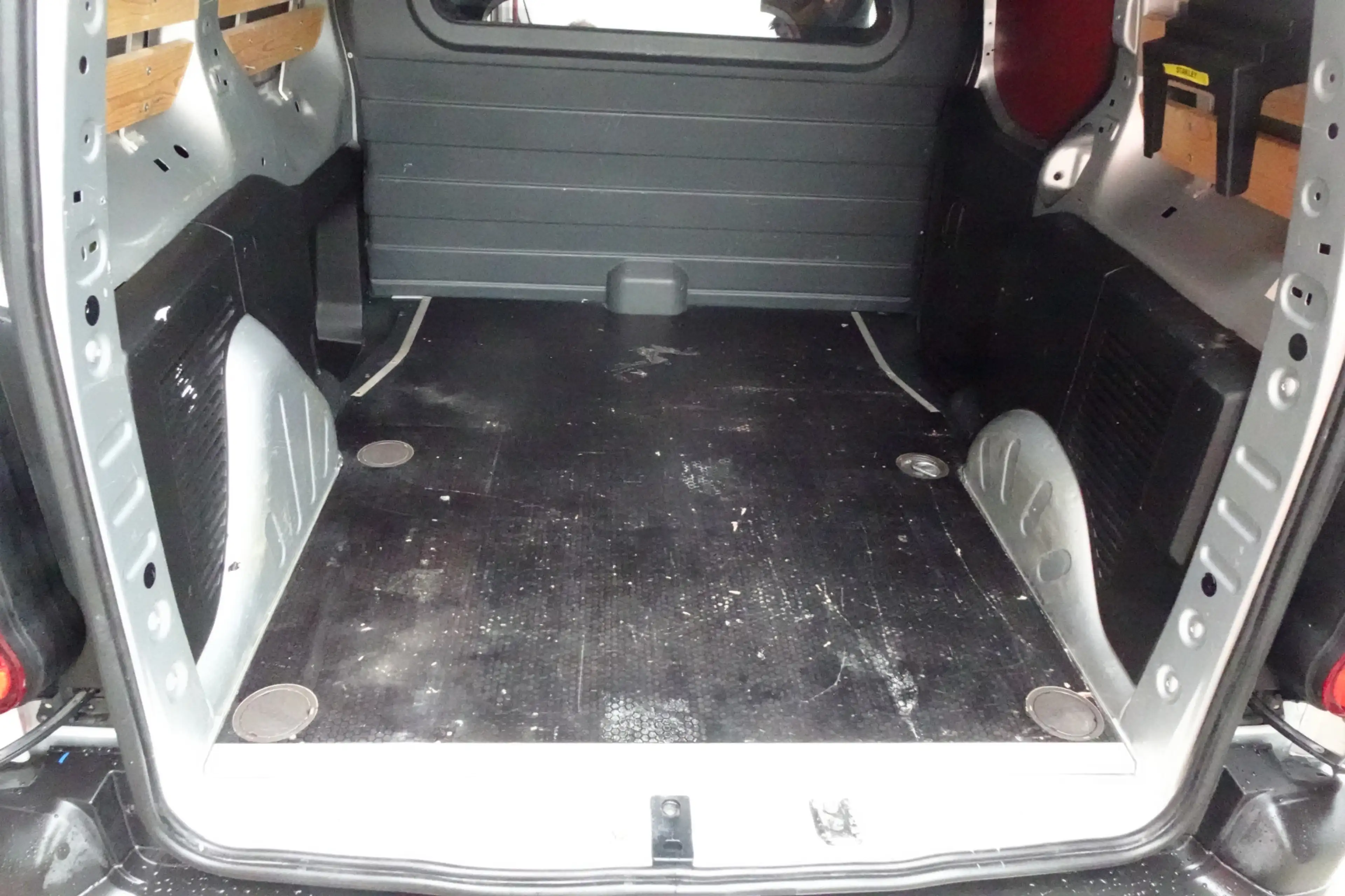 Peugeot Partner 120 1.6 BlueHDi 75 L1 XR airco cruis camera — photo 10