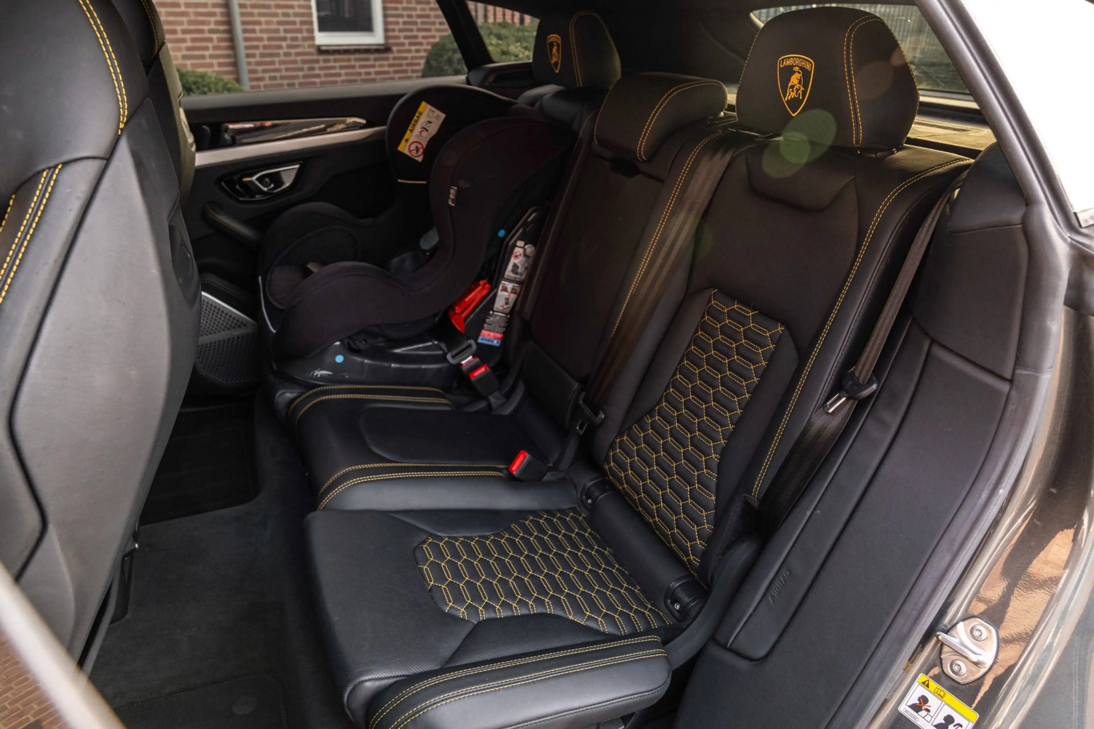 Lamborghini Urus 4.0 V8 650 PK Pano Keramisch B&O Advanced Massage — photo 29