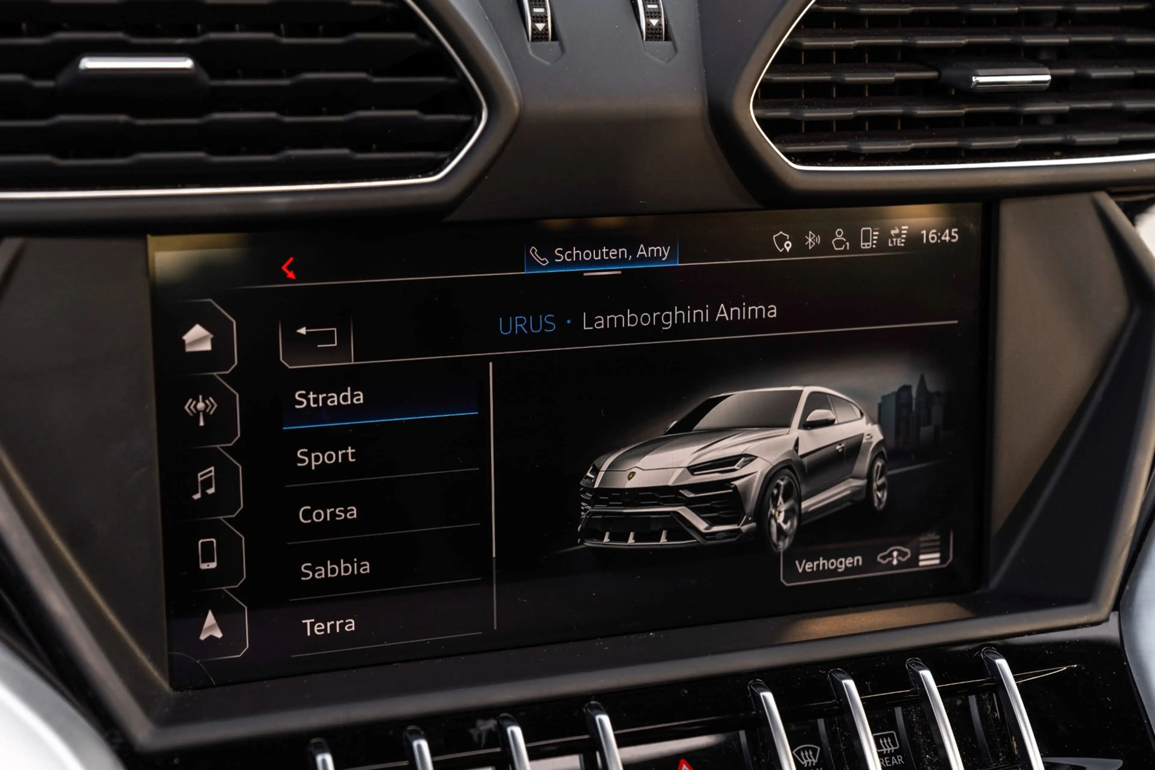 Lamborghini Urus 4.0 V8 650 PK Pano Keramisch B&O Advanced Massage — photo 16