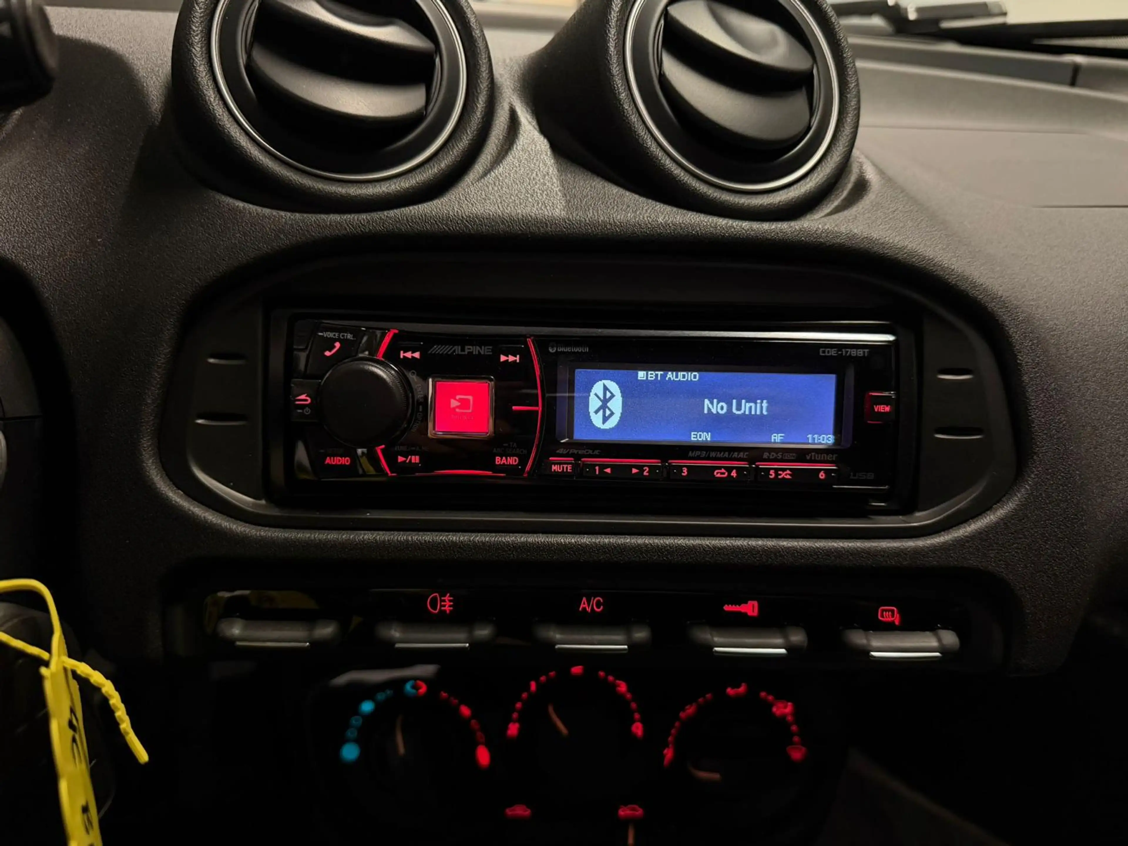 Alfa Romeo 4C 1750TBI TCT Dealer Onderhouden — photo 17