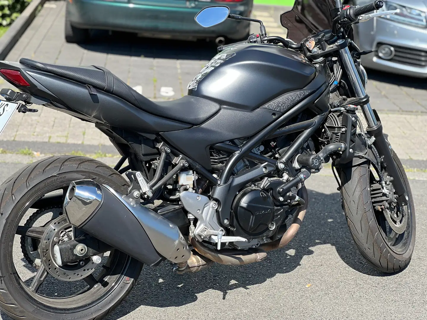 Suzuki SV 650 crna - 1