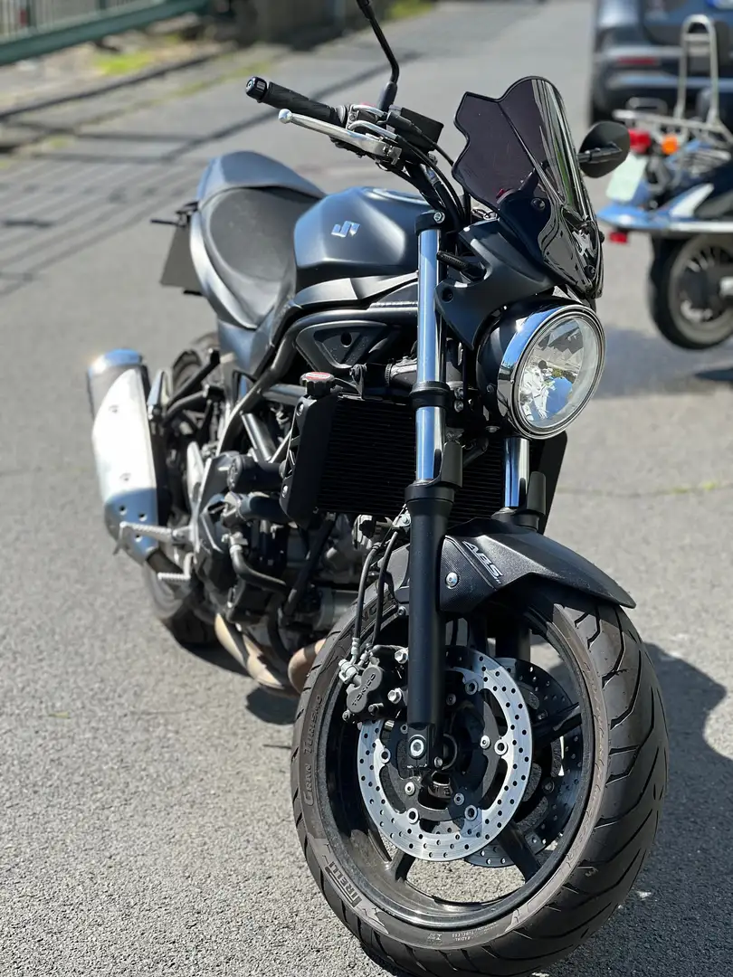 Suzuki SV 650 crna - 2