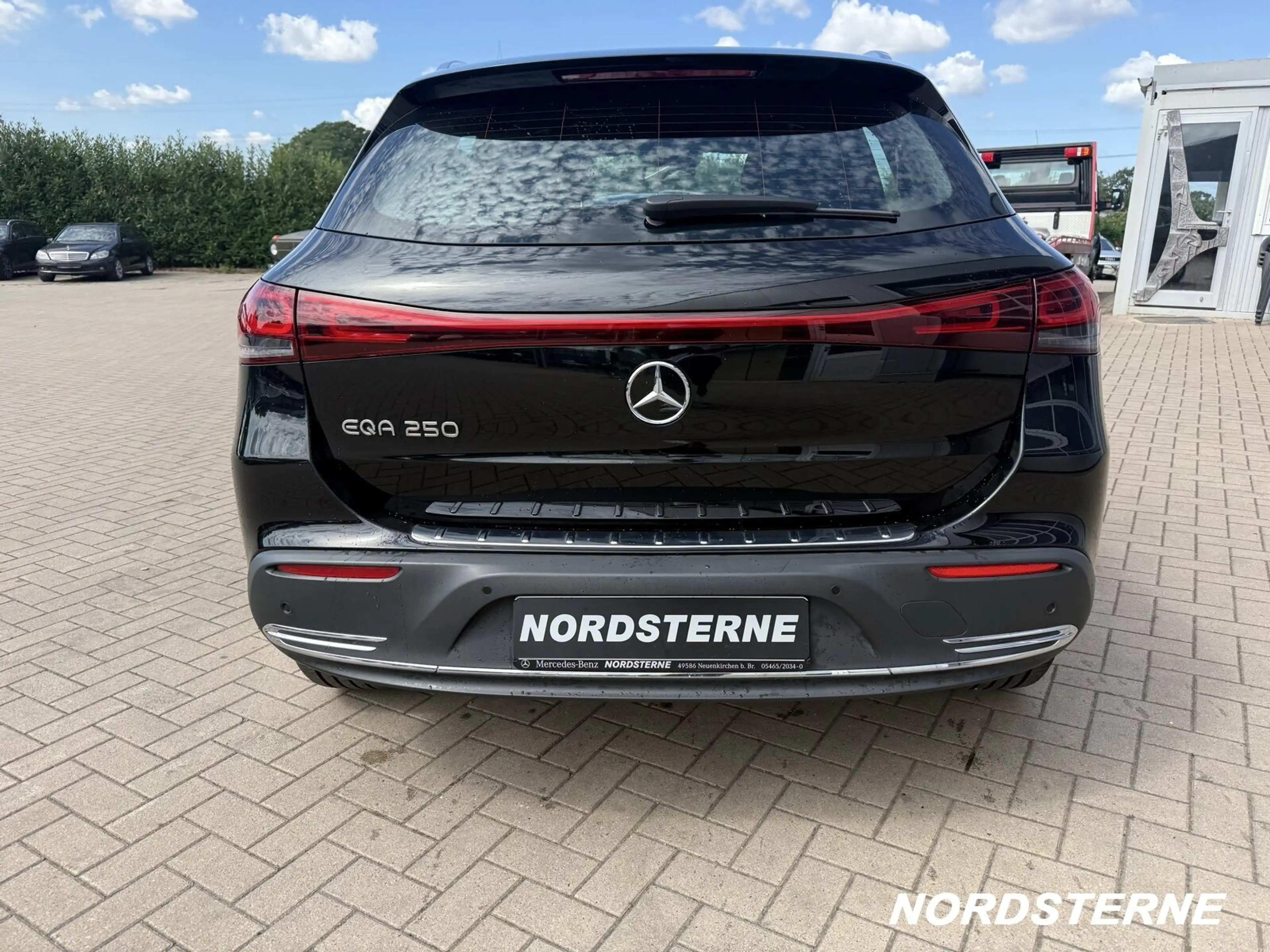 Mercedes-Benz EQA 250 EQA 250+PROGRESSIVE+KAMERA+LED+NAVI+TOTWINKEL — photo 7