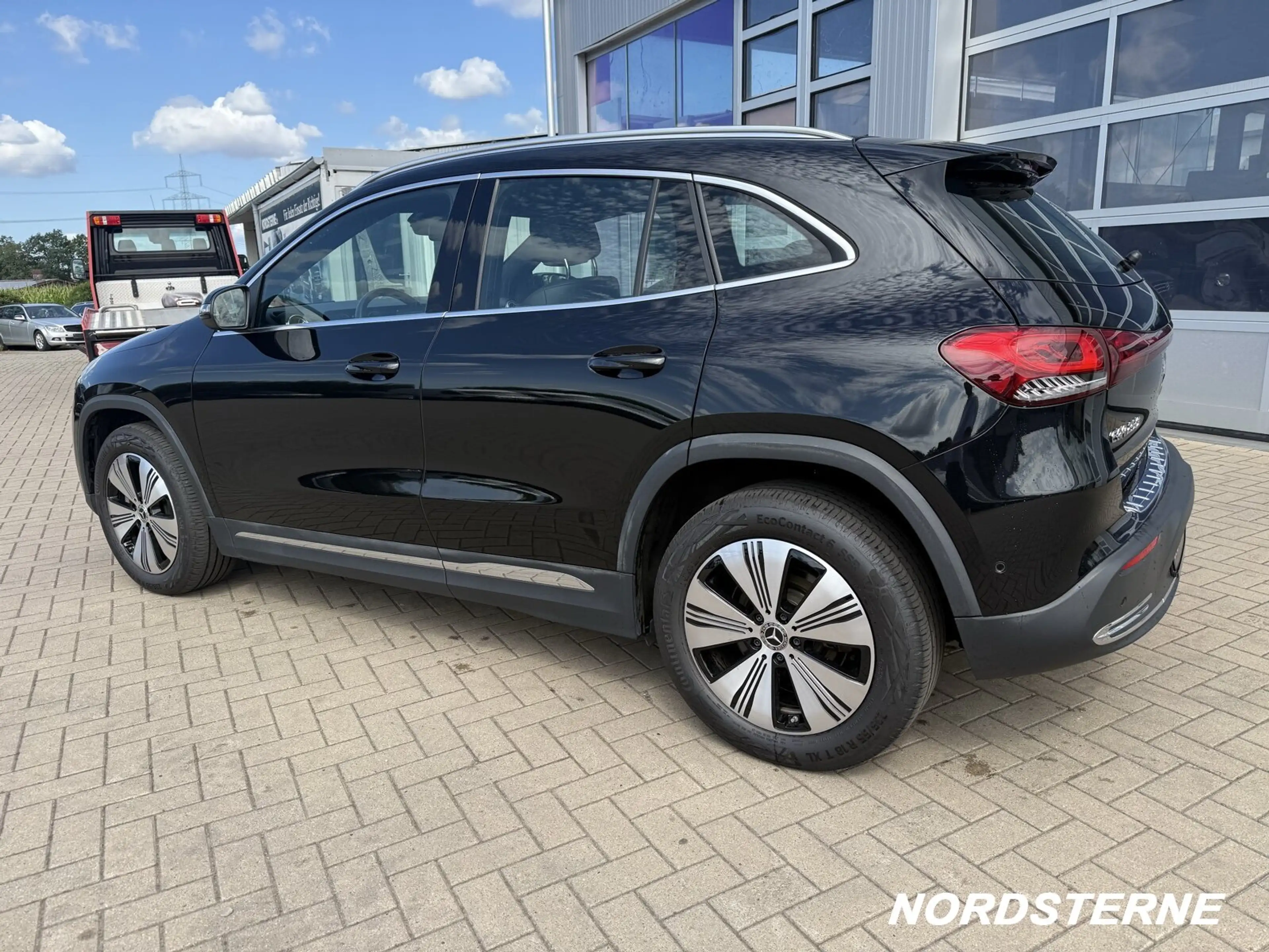Mercedes-Benz EQA 250 EQA 250+PROGRESSIVE+KAMERA+LED+NAVI+TOTWINKEL — photo 8