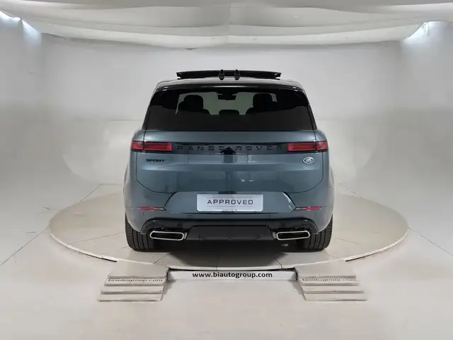 Land Rover Range Rover Sport view 7