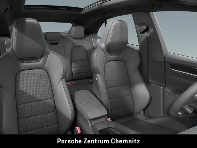 Porsche Macan view 6