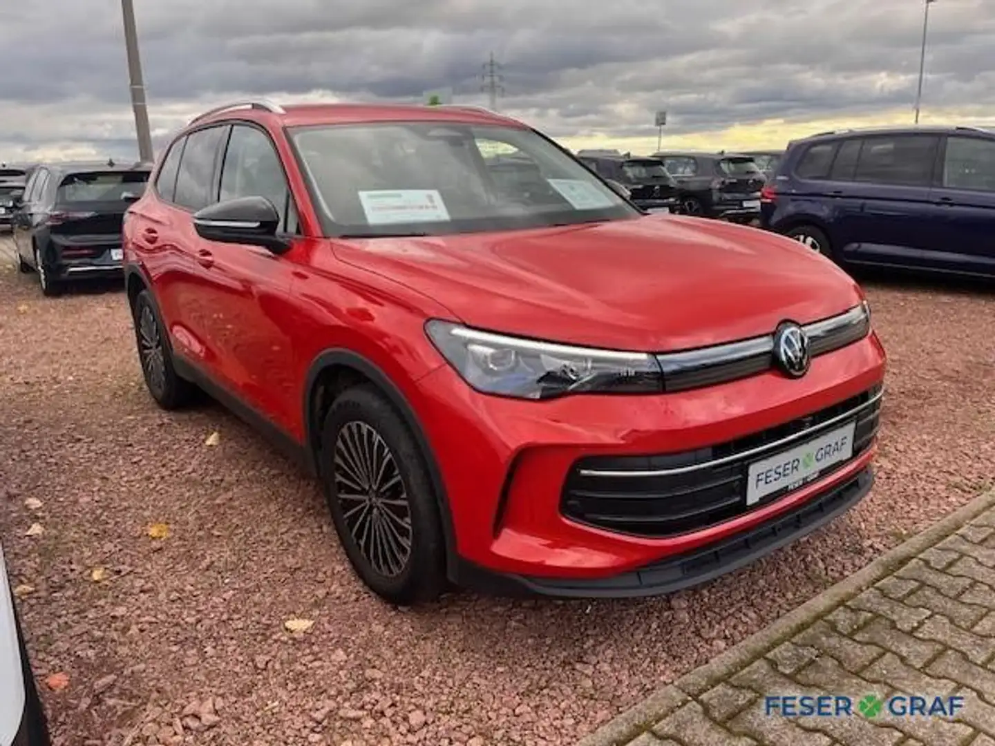 Volkswagen Tiguan 2.0 TDI Goal DSG/LED/ACC/AHK/Navi/Kamera Rot - 2