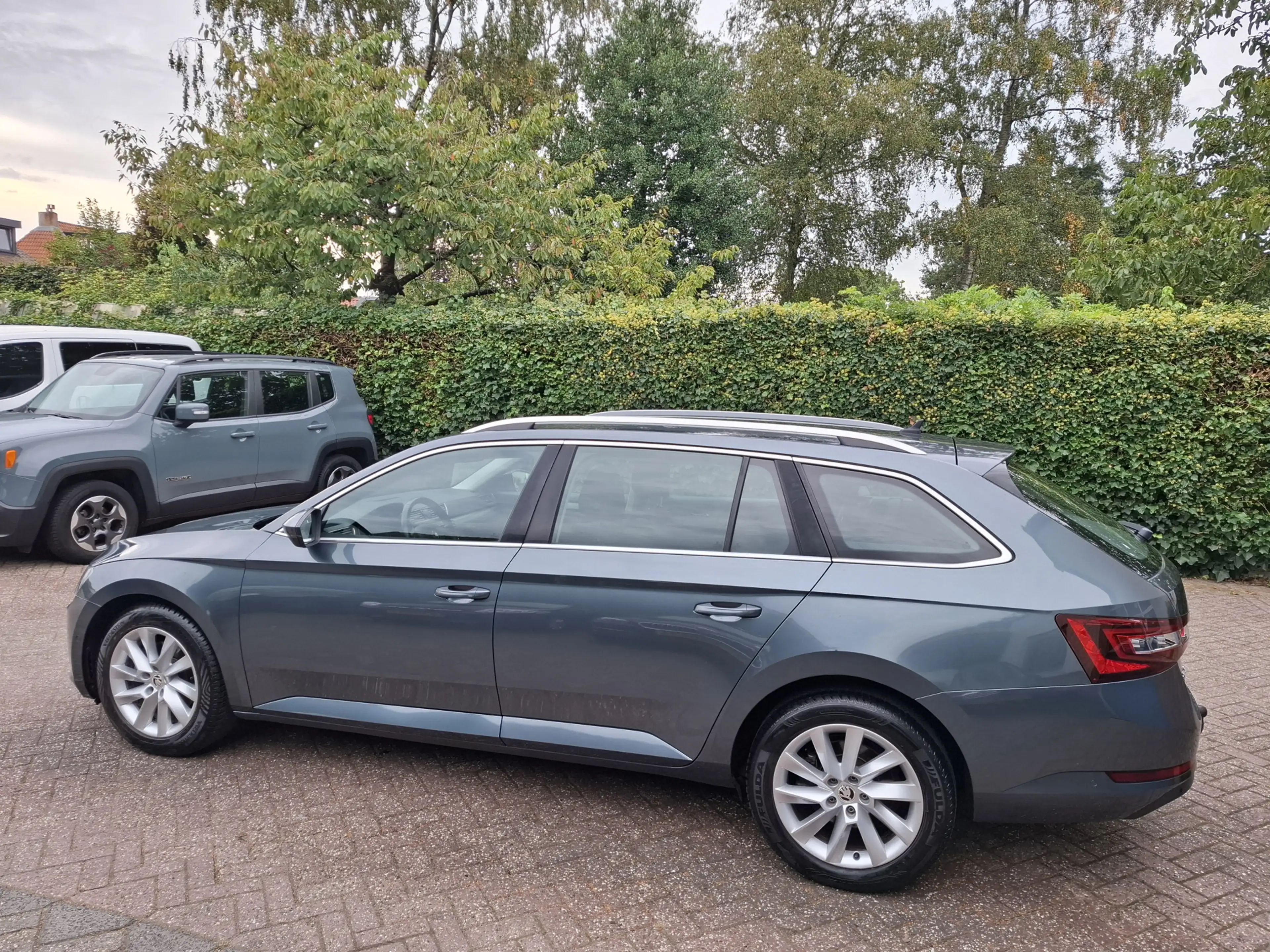 Skoda Superb Combi 2.0 TDI XENON/LED/TREKHAAK/CLIMAT/CRUISE 150 — photo 5