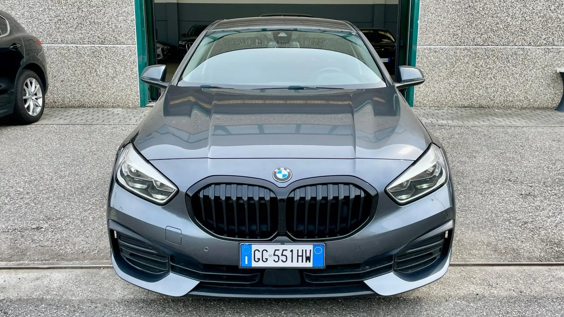 BMW 116 BMW 116D 1.5 ADVANTAGE 116CV - CRUISE CONTROL, NEO Gris - 2