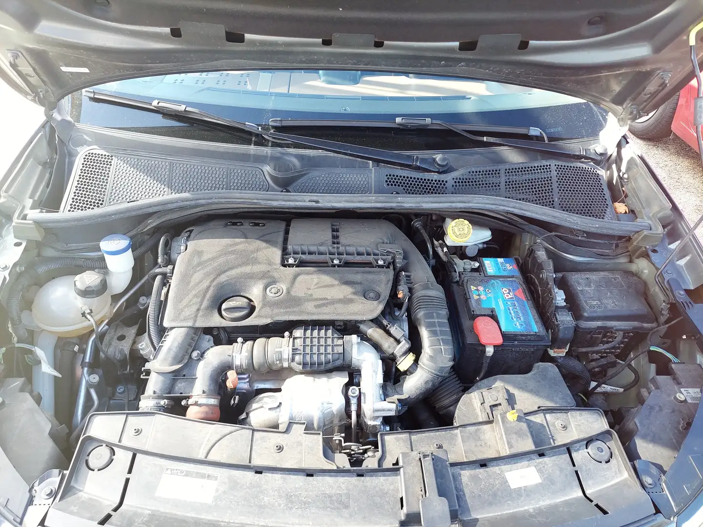 Citroen C4 Cactus C4 Cactus 1.6 BlueHDi Feel Edition 100 Feel Edition Gris - 2