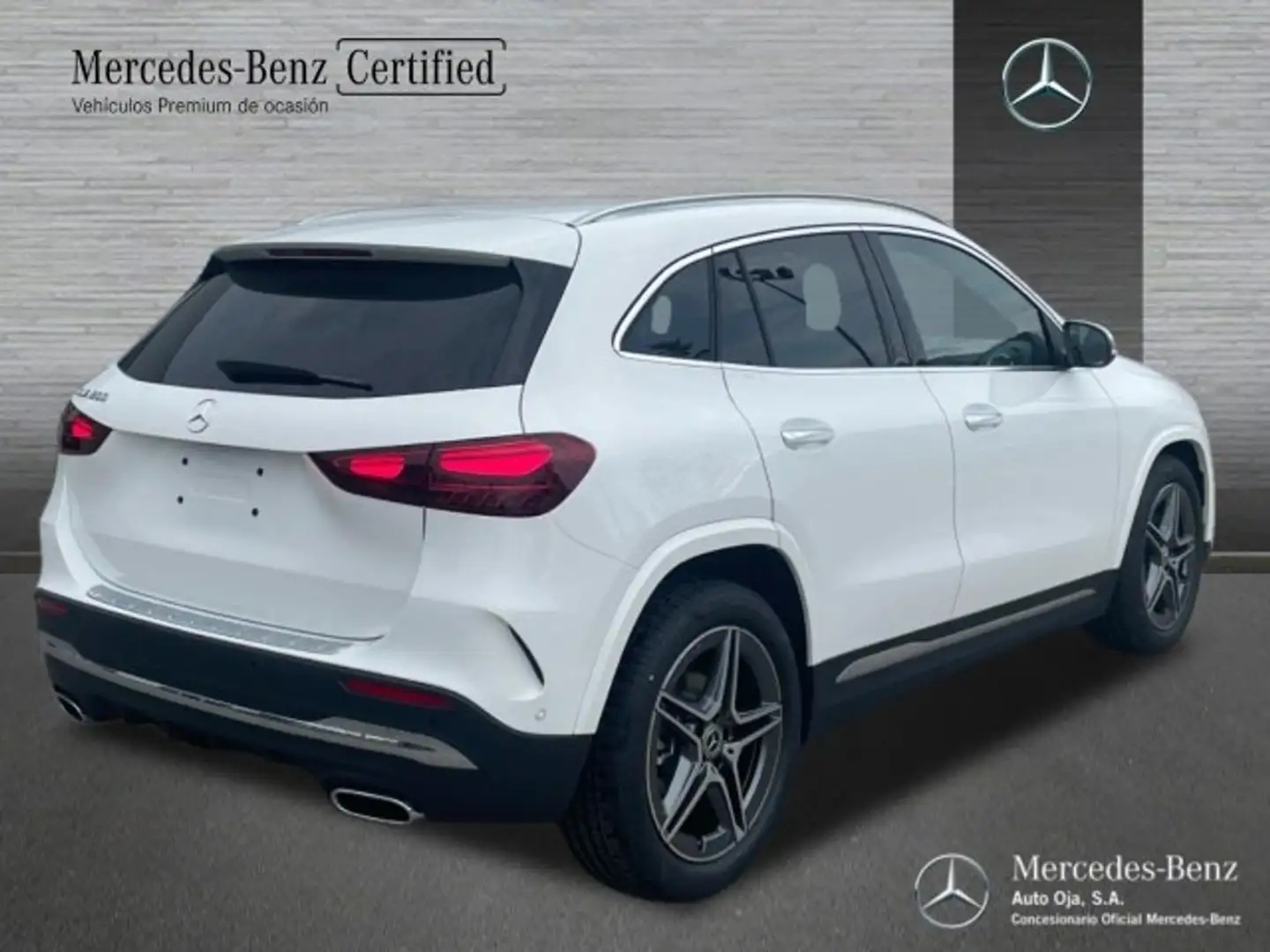 Mercedes-Benz GLA 200 - 2