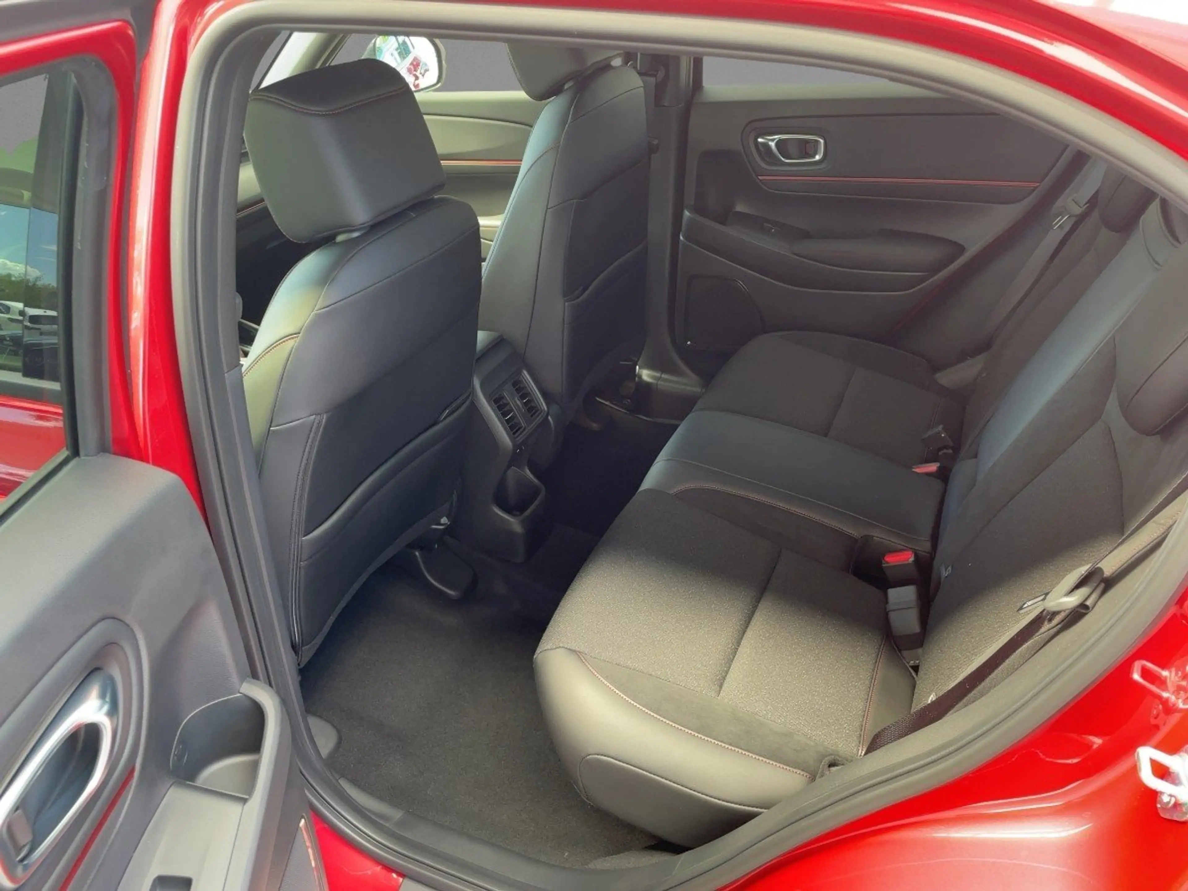Honda HR-V 1.5 i-MMD Advance Sport ACC+LED+Navi+SHZ+LM — photo 9