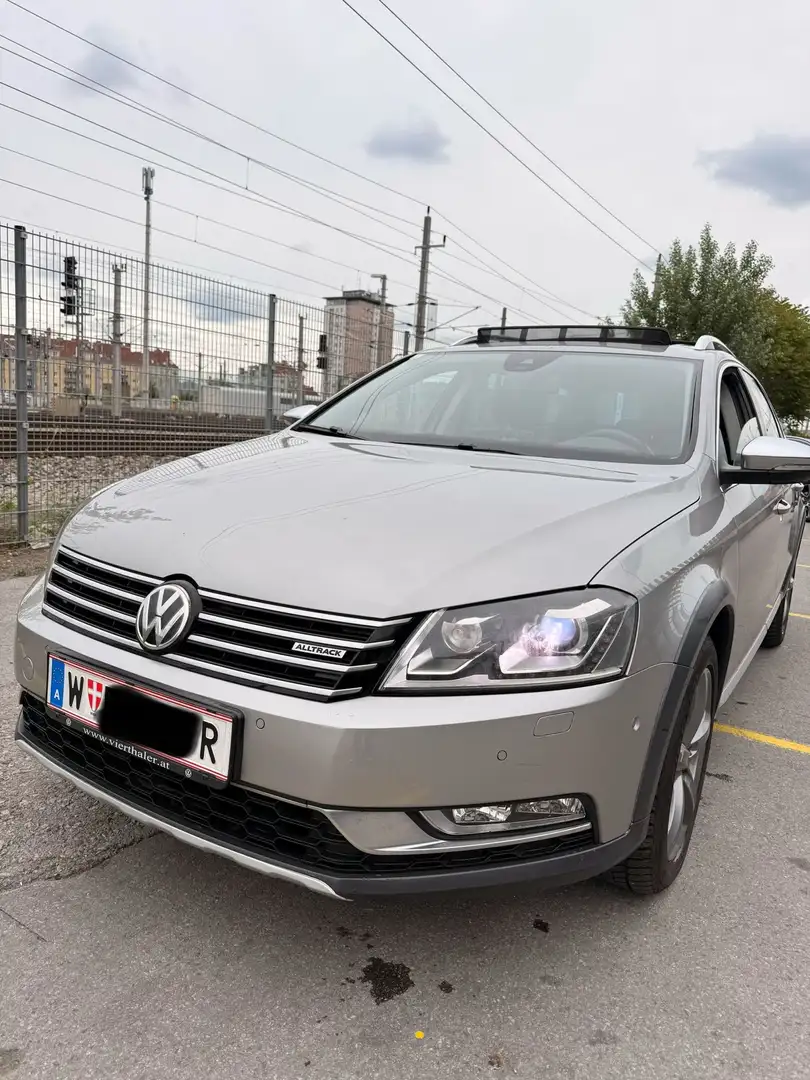 Volkswagen Passat Alltrack BMT 2,0 TDI DPF 4Motion DSG - 1