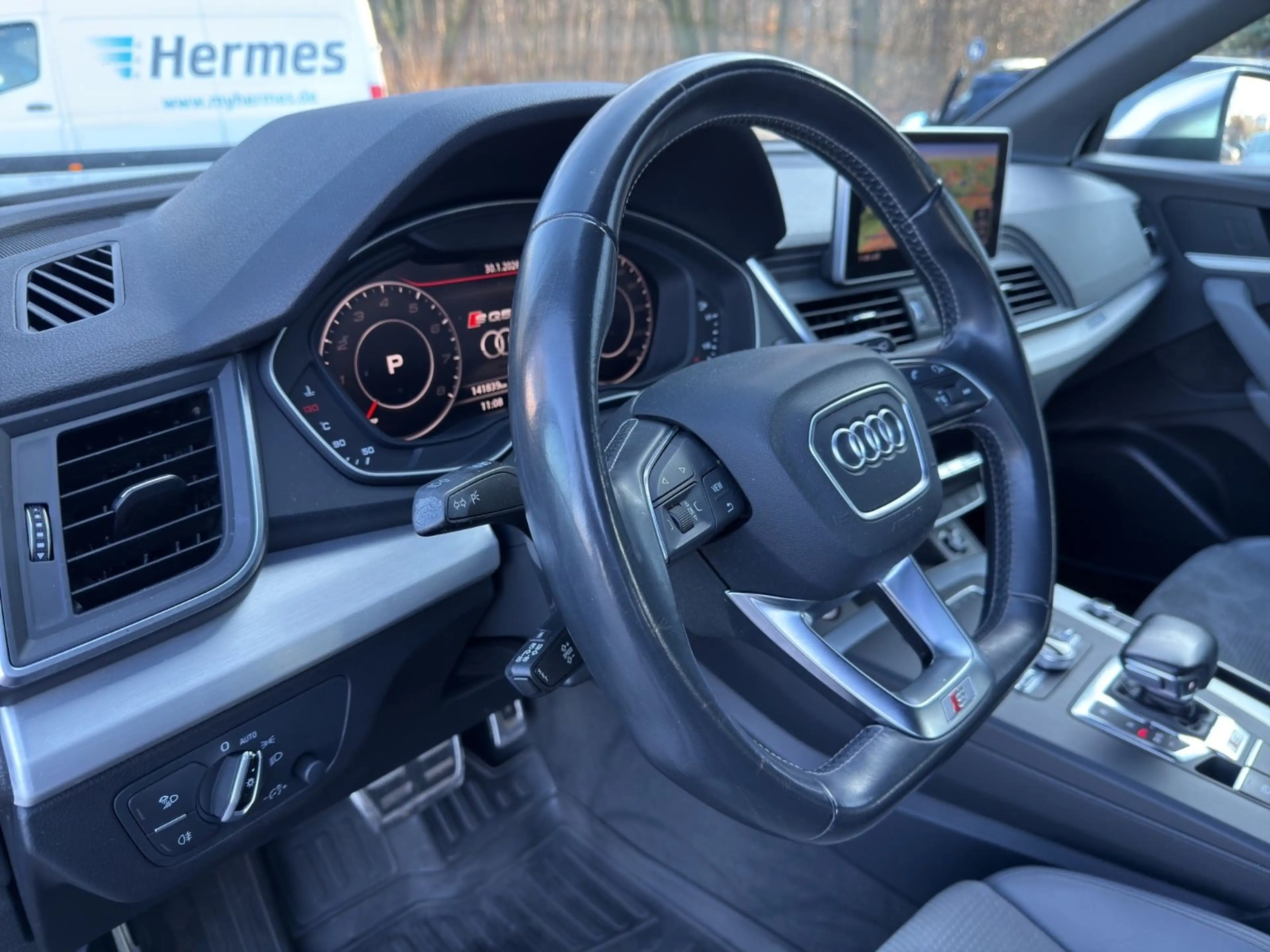 Audi SQ5 3.0 TFSI quattro S-Tronic — photo 11
