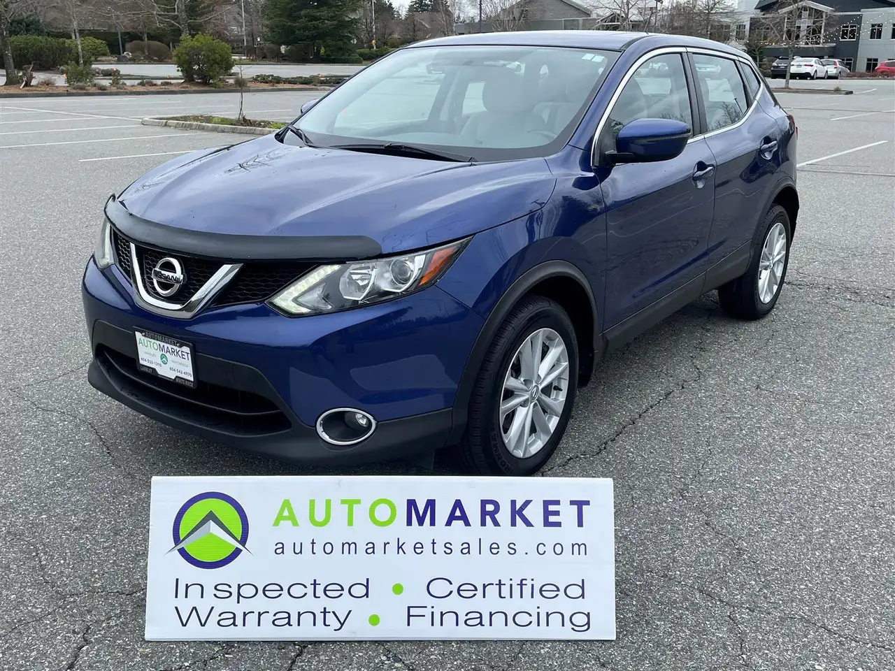 Nissan Rogue снимка Nissan Rogue
