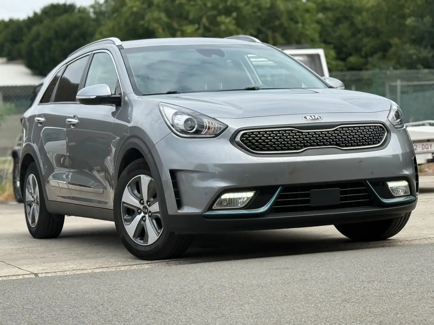 Kia Niro Niro 1.6 GDI HEV 2WD OPF Aut. Spirit Gris - 2