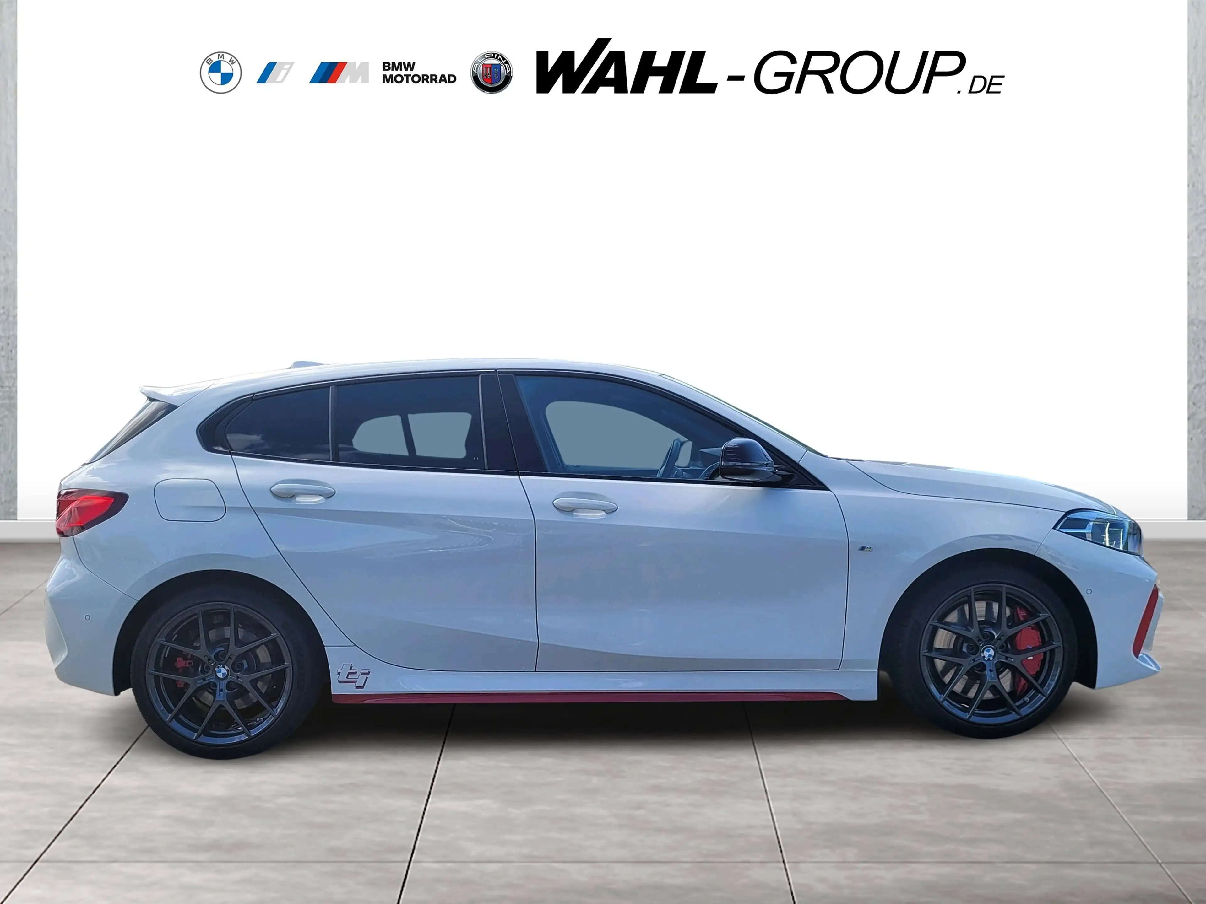 BMW 128 ti Hatch — photo 6
