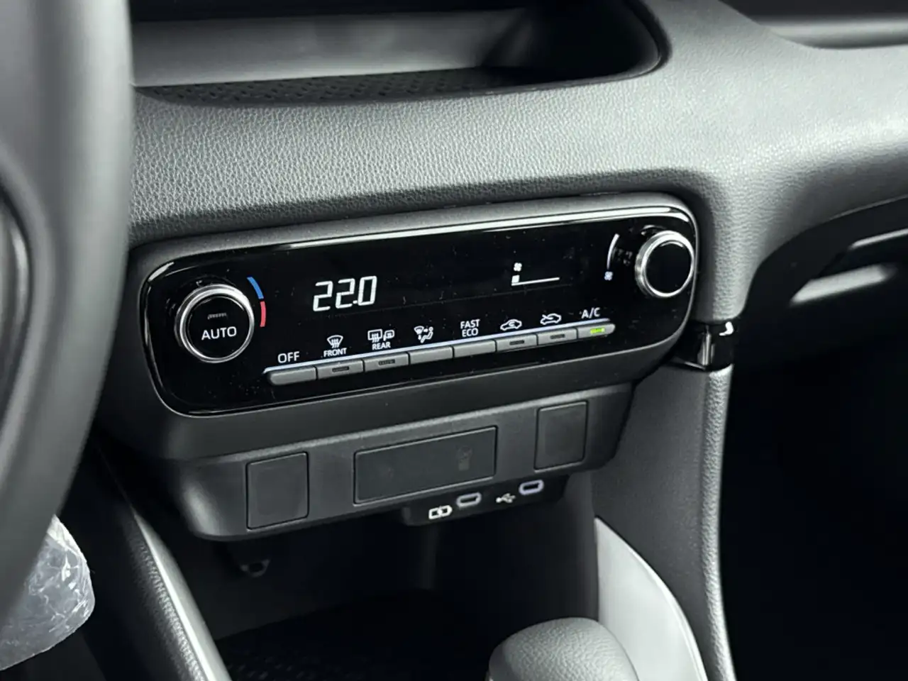 Toyota Yaris 2026 — фото 10