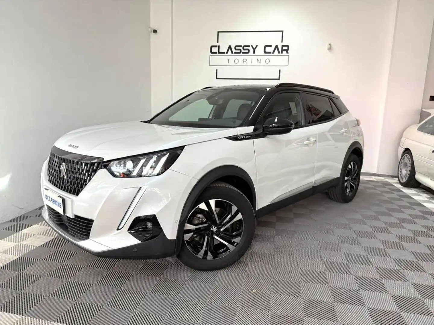 Peugeot 2008 1.5 Hdi 130cv GT Pack Automatica 8 Blanc - 1