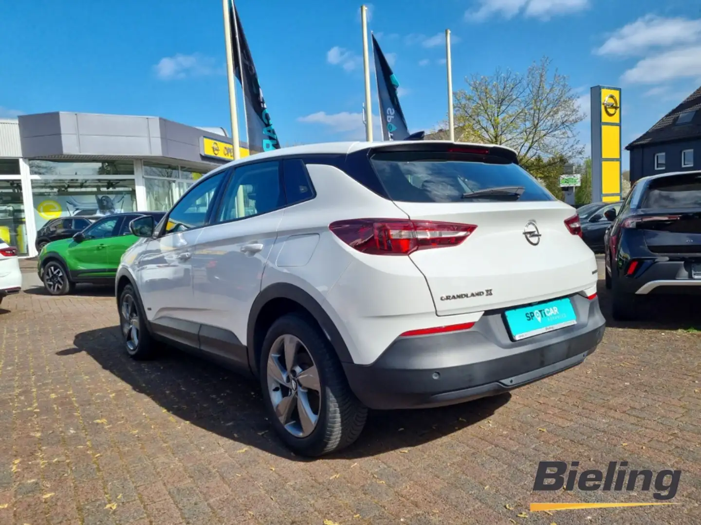 Opel Grandland X PHEV 1.6 Turbo Edition 1. Hand UNFALLFREI Weiß - 2