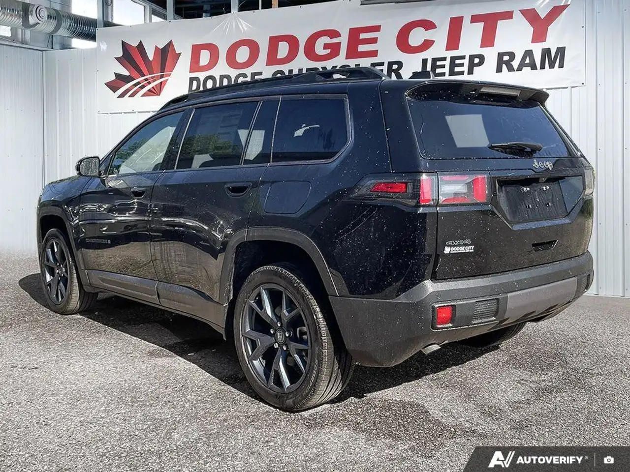 Jeep Cherokee снимка Jeep Cherokee