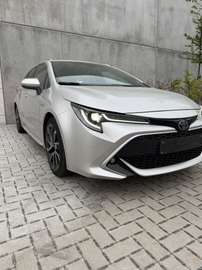 SW Hybrid 2.0 Premium e-CVT Touring Sport premium