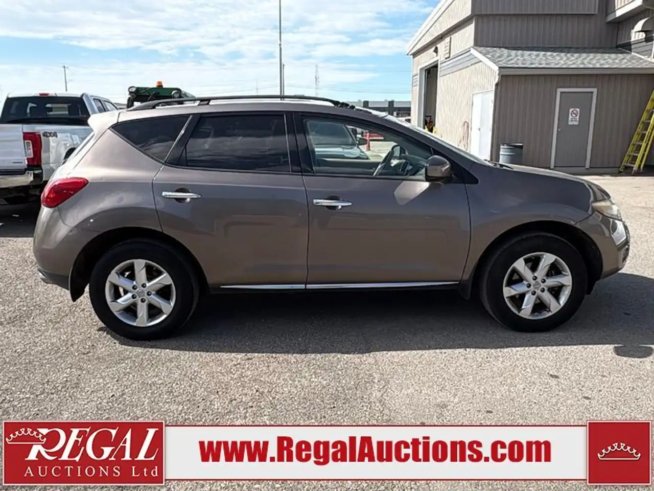Nissan Murano снимка Nissan Murano