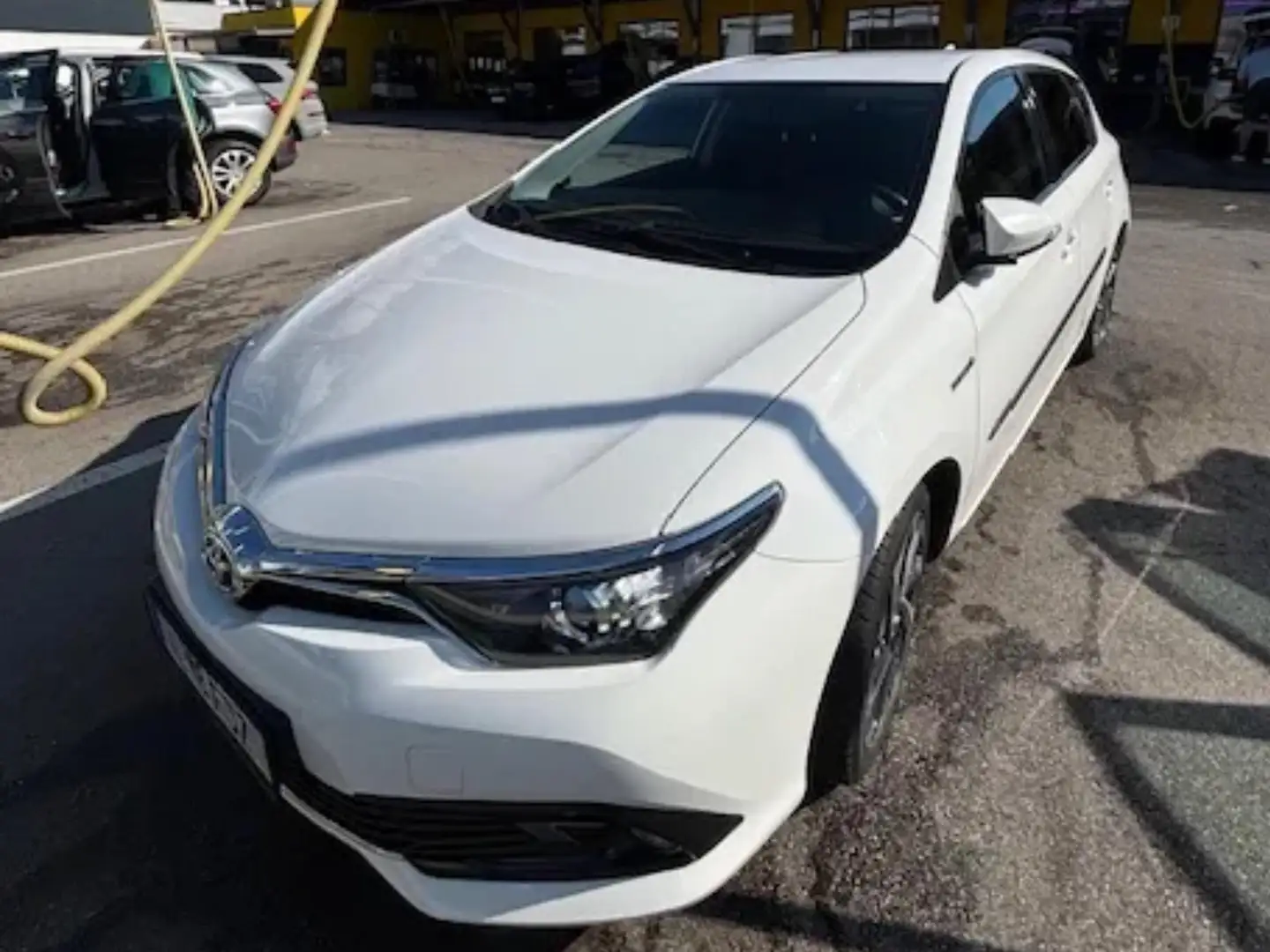 Toyota Auris Auris TS 1,2 Turbo Lounge MDS Lounge Weiß - 1