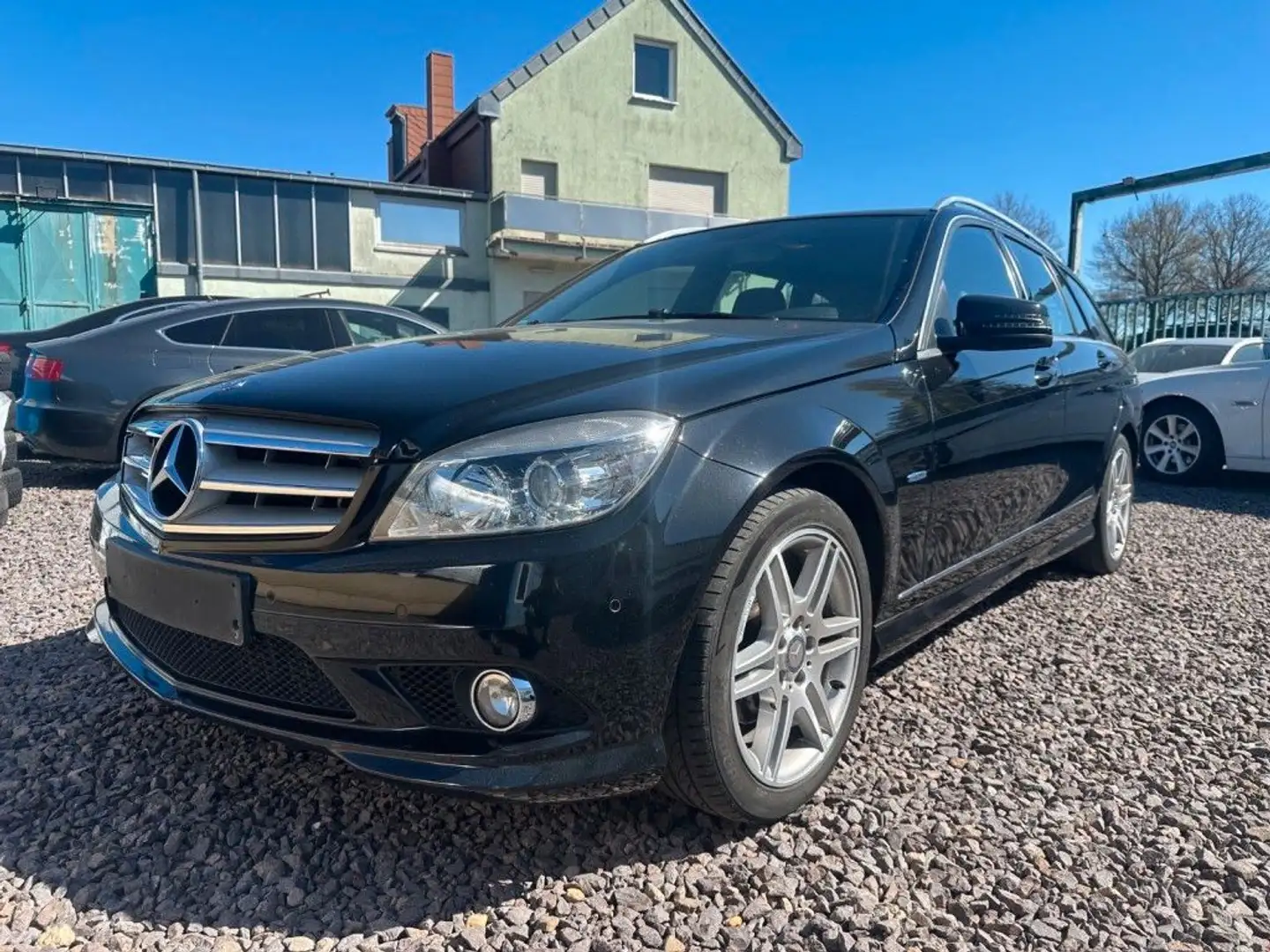 Mercedes-Benz C 180 T BE AMG + NAVI + SHZ + TEMP Schwarz - 1