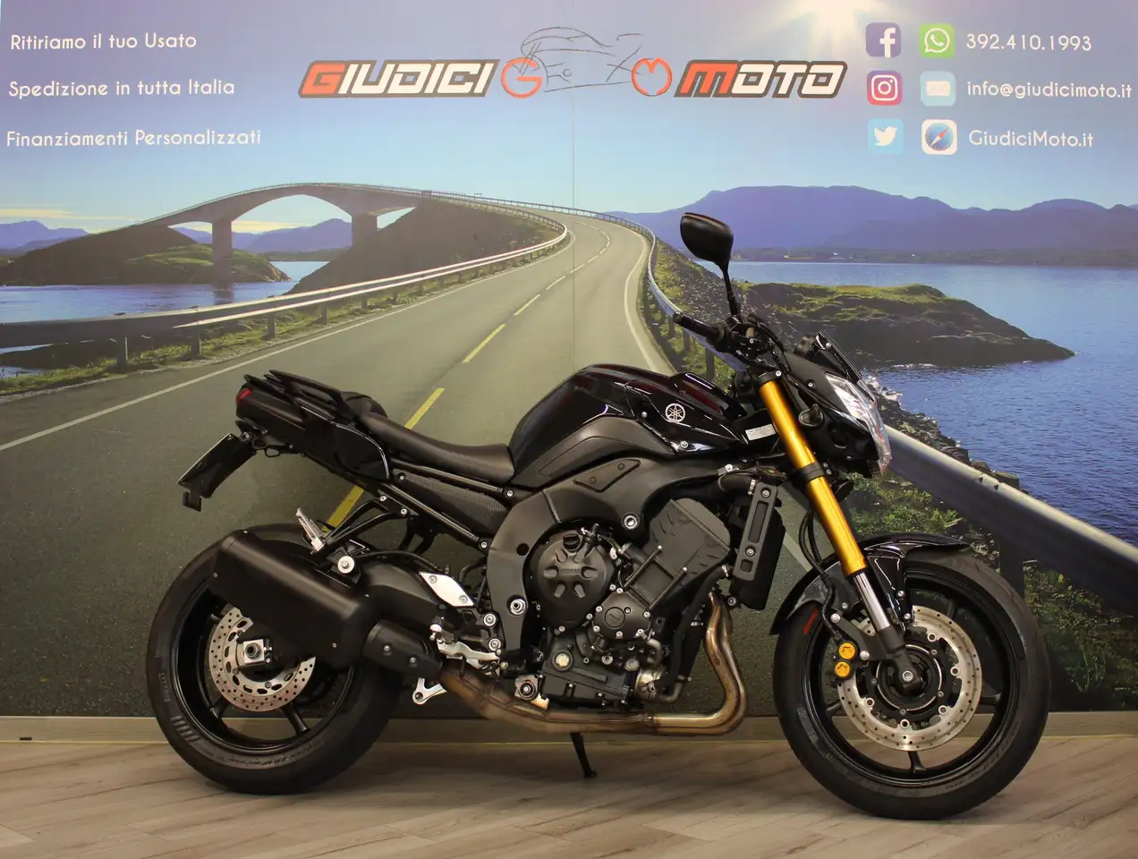 Yamaha FZ 8