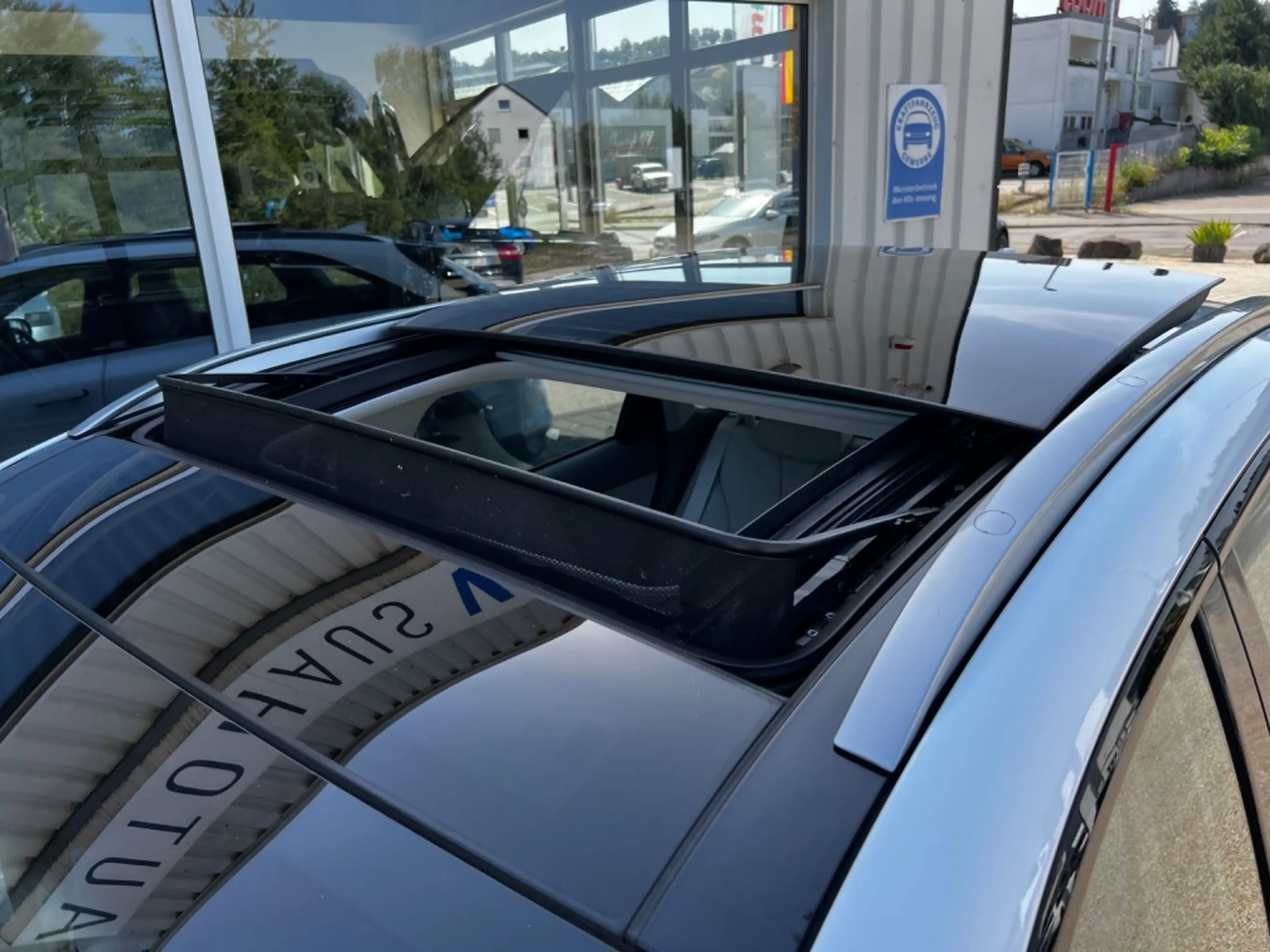 Hyundai NEXO Fuel Cell Wasserstoff+Premium+Voll !!! — photo 5
