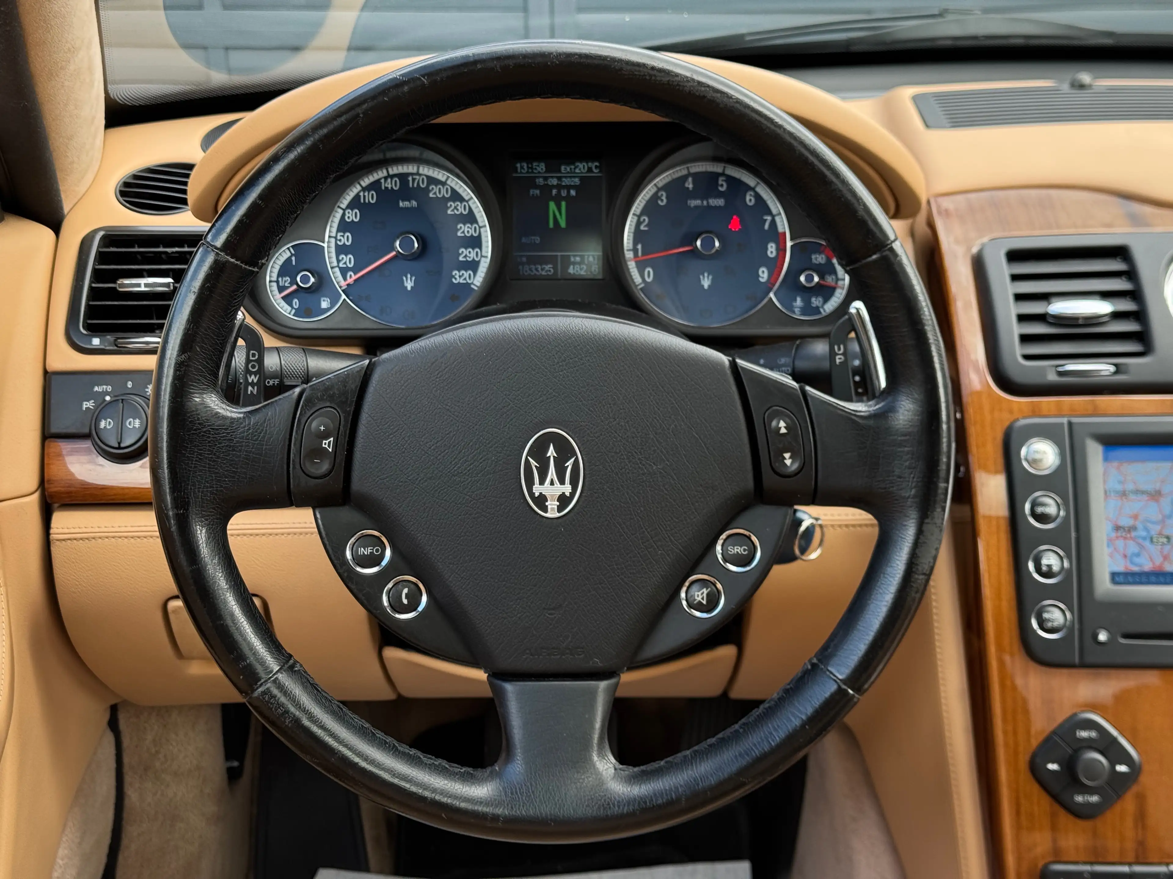 Maserati Quattroporte Quattroporte 4.2i V8 32v Sport GT — photo 14