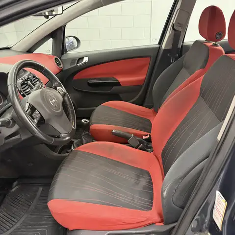 Opel Corsa view 9
