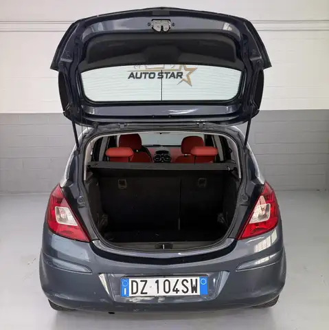 Opel Corsa view 6