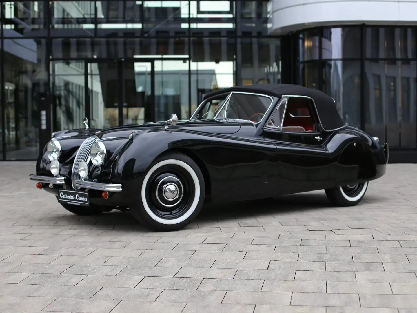 Jaguar XK 120 Drophead Coupe Schwarz - 1