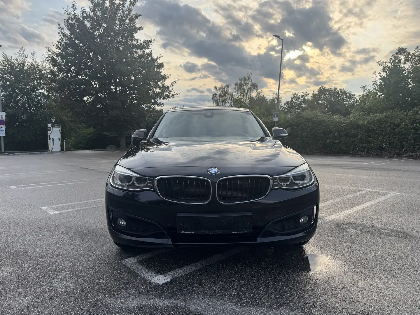 BMW 318 318d Gran Turismo - 1