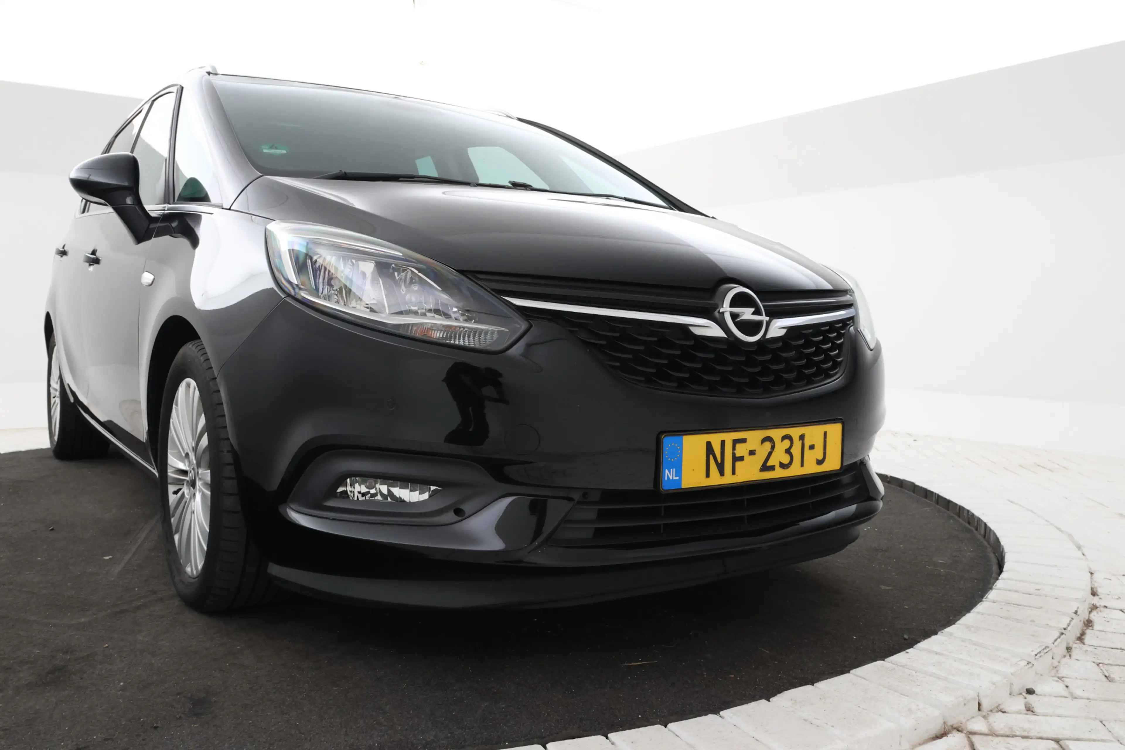 Opel Zafira 1.4 Turbo Edition 7p. Navigatie, Climate, Trekhaak — photo 5
