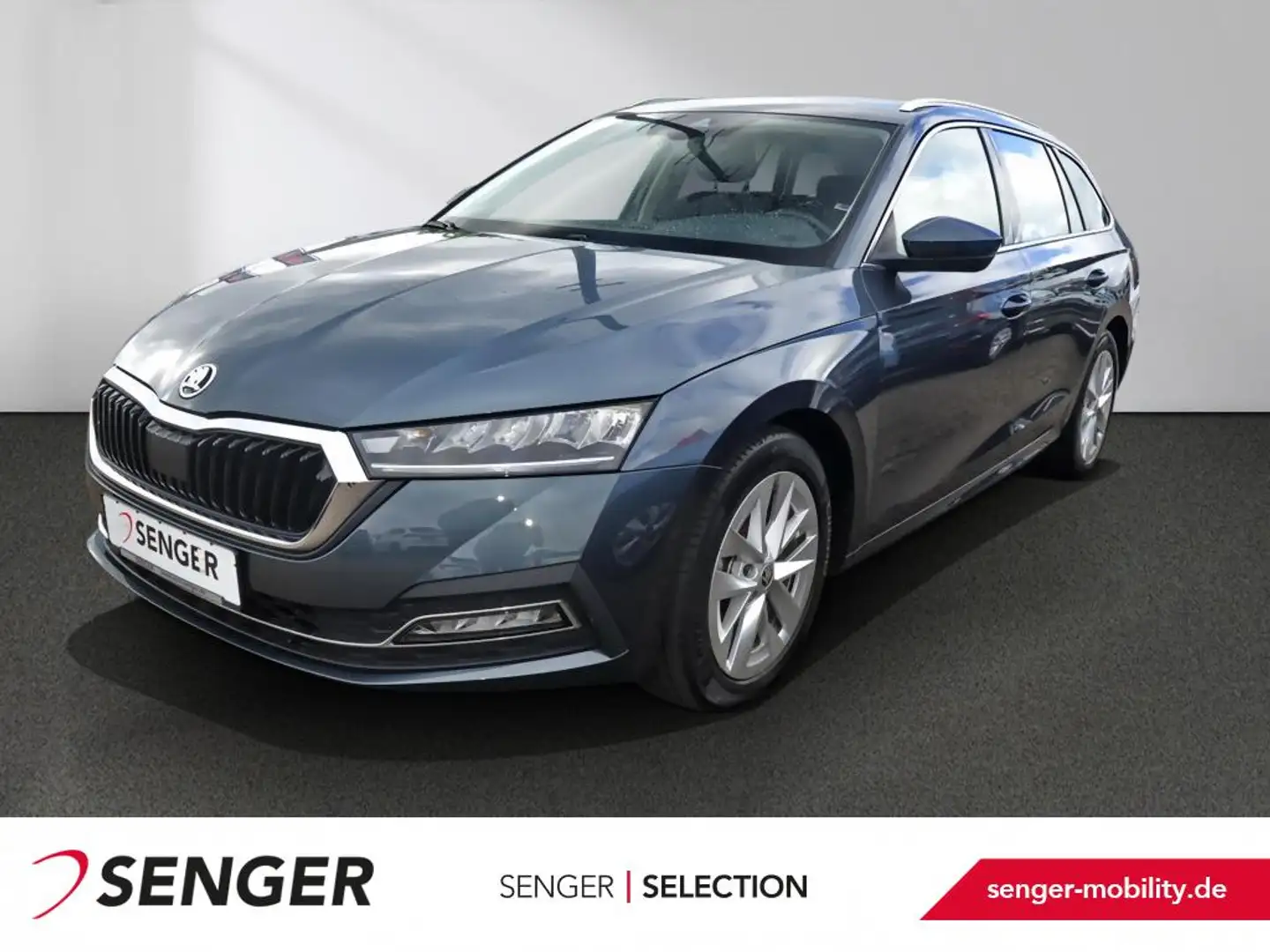 Skoda Octavia Combi 2.0 TDI Style DSG Navi AHK LED ACC Grijs - 1