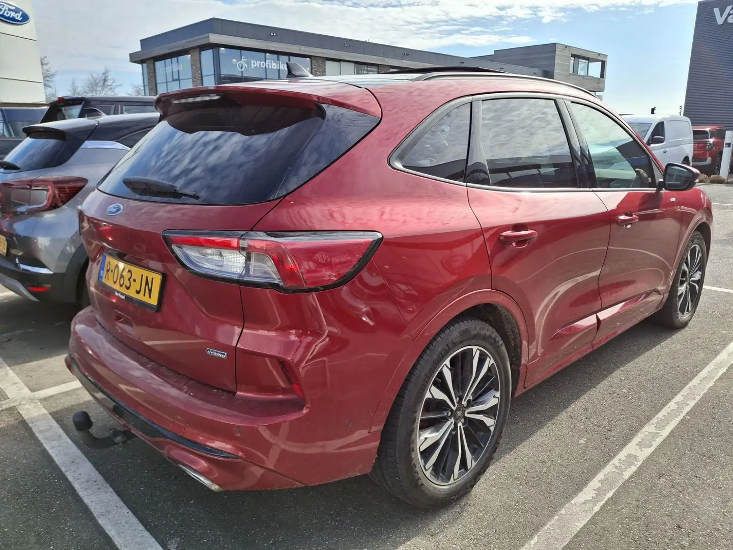 Ford Kuga 2.5 PHEV ST-Line X 1e Eigenaar | 19'' LMV | Trekha Rot - 2