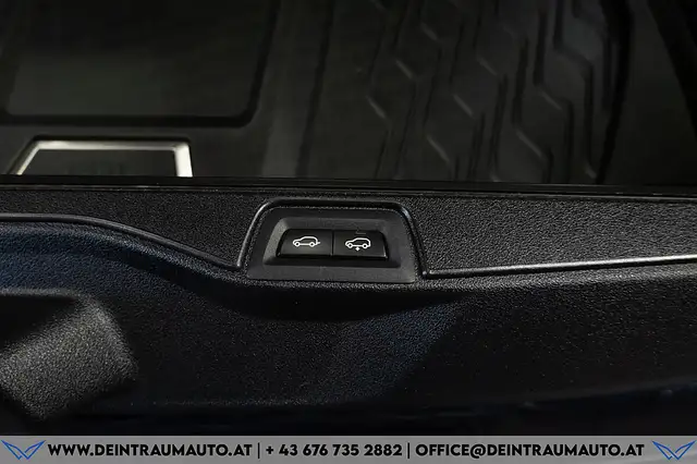 BMW X5 view 14