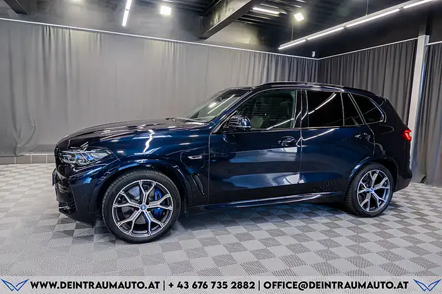 BMW X5 view 6