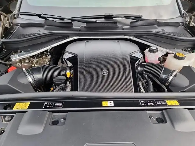Land Rover Range Rover Sport view 14