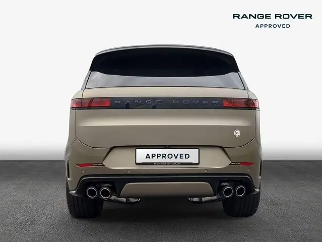 Land Rover Range Rover Sport view 2