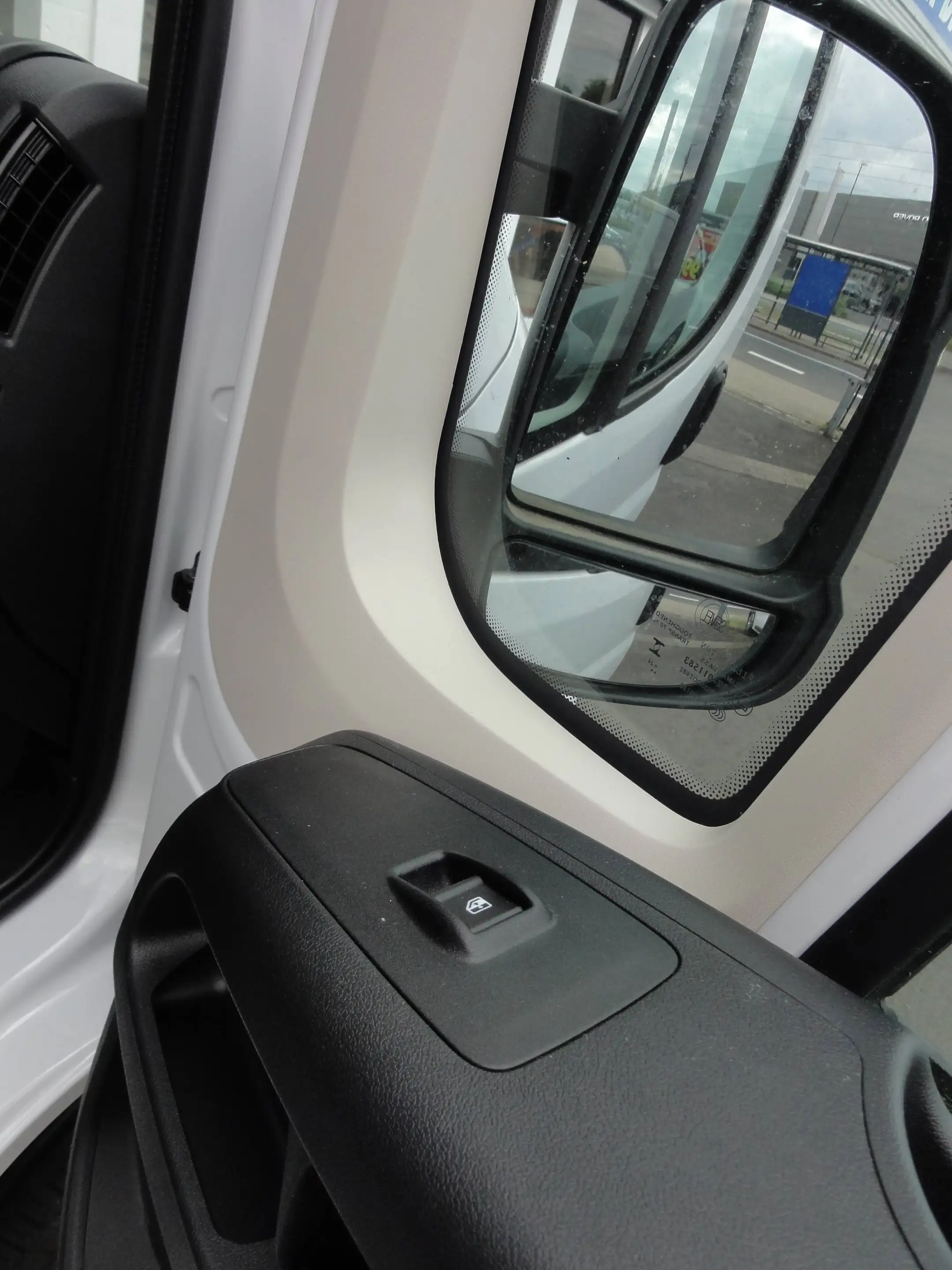 Opel Movano Opel Movano 2,2 l CDTI 103 KW neues Modell Kasten hoch + lang 3 Sitze AdBlue Kima LKW — photo 34