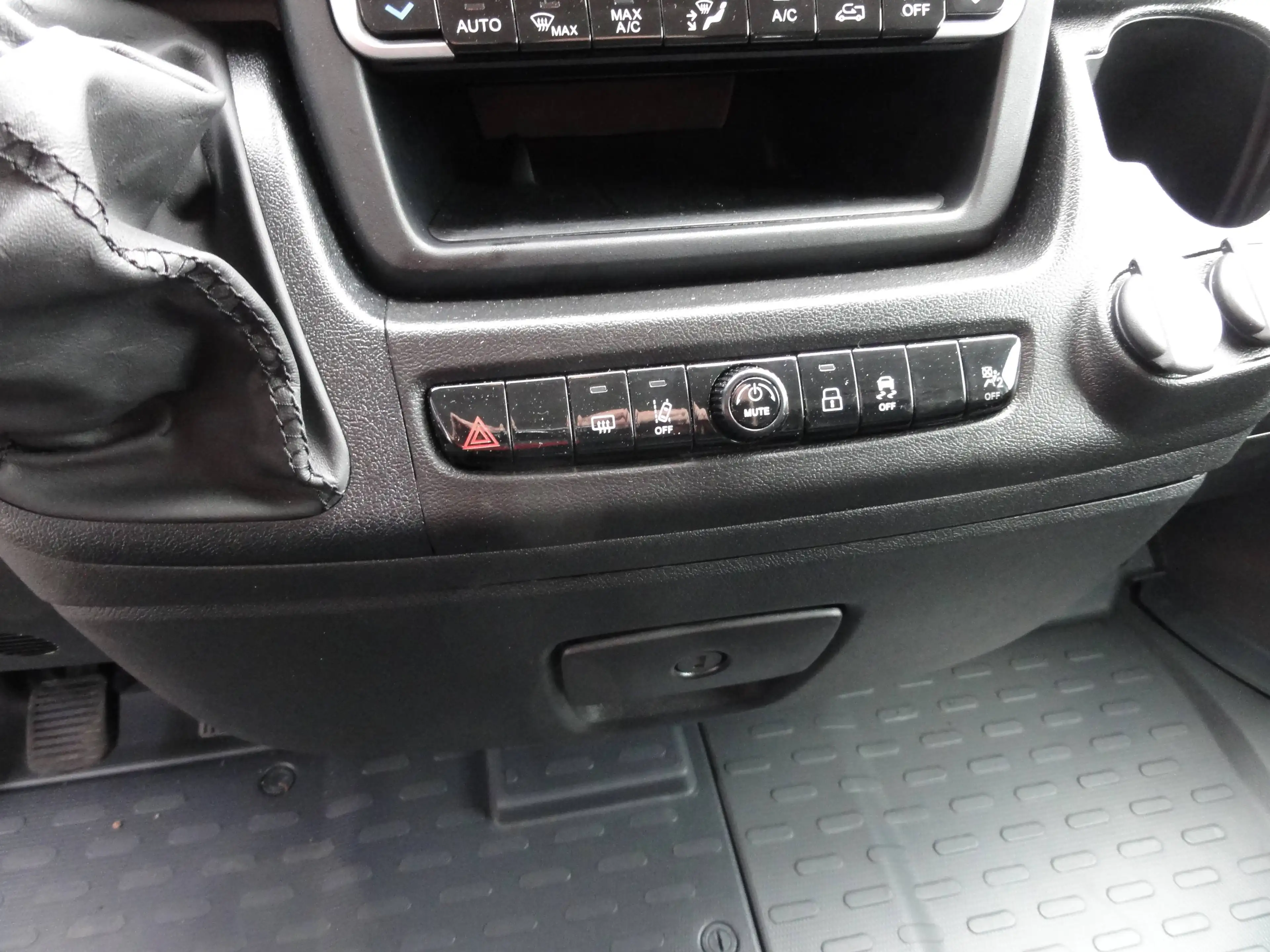 Opel Movano Opel Movano 2,2 l CDTI 103 KW neues Modell Kasten hoch + lang 3 Sitze AdBlue Kima LKW — photo 22