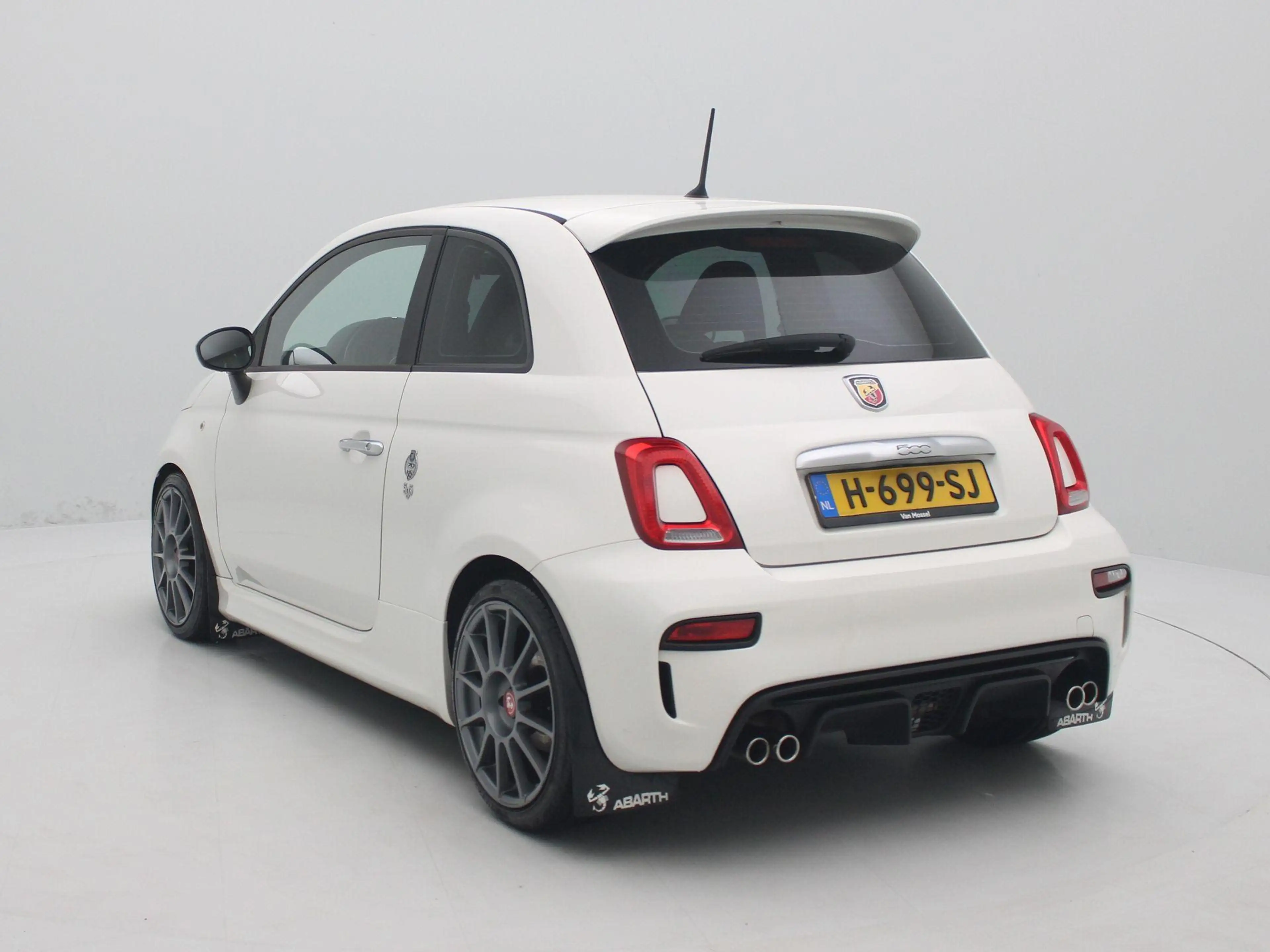 Fiat 500 Abarth 1.4 T-Jet 595 | Sabelt kuipstoelen | Monza uitlaat — photo 2